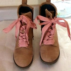 Car & Jack Ankle High Boots.,OBO